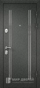 Дверь металлическая входная антивандальная серая №23 внешняя - фото